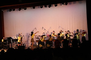 軽音楽 (30).JPG